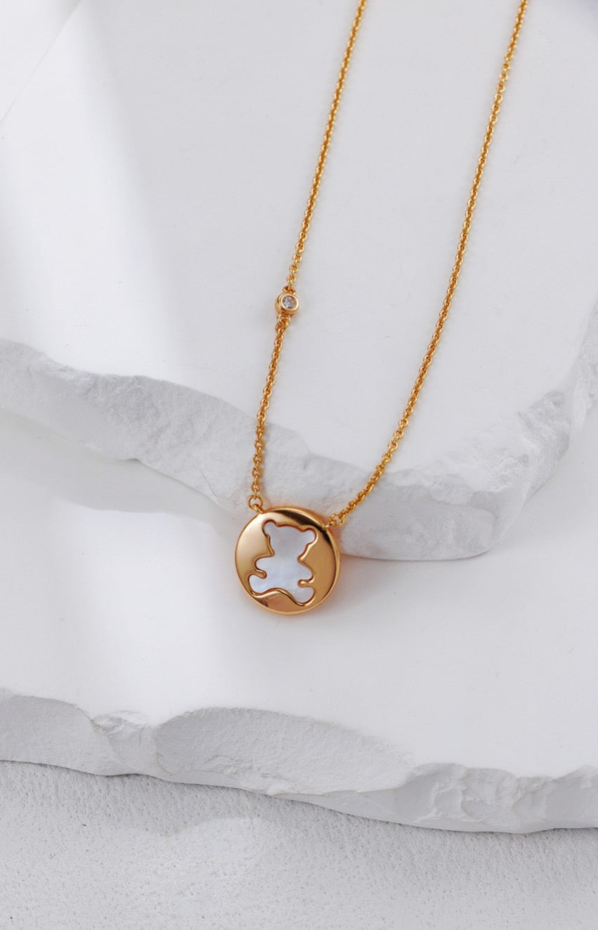 【Premium Quality】S925 Silver Bear Necklace with White Shell