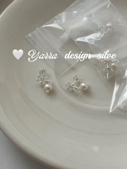 S925 Sterling Silver Snowflake Pearl Earrings