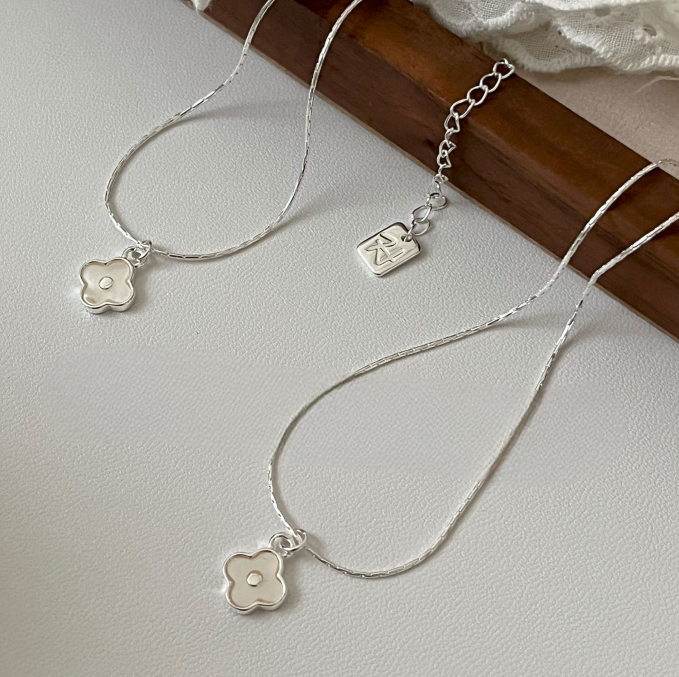 Sterling Silver Dainty Four Leaf Clover Necklace