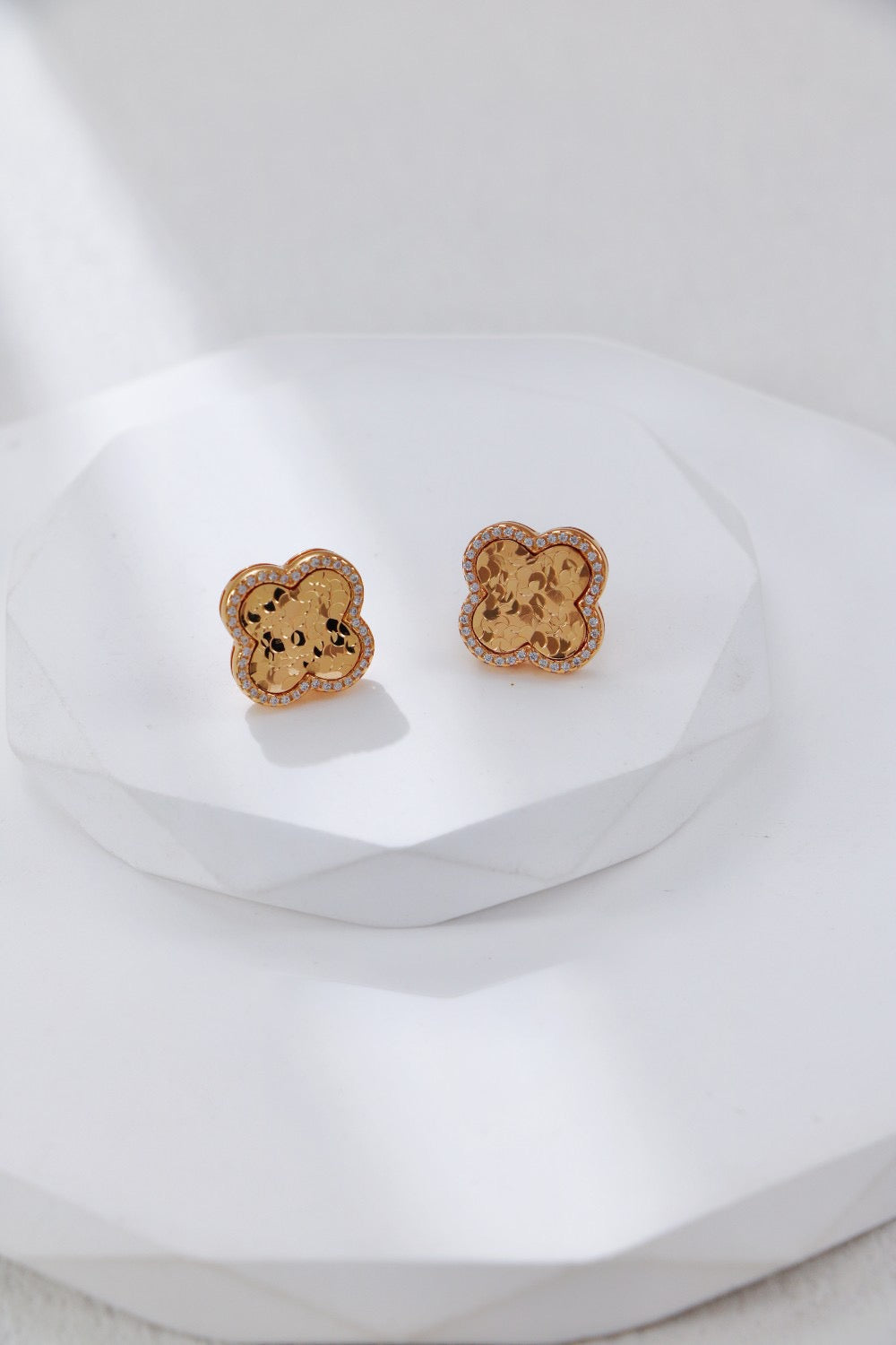 【Premium Quality】S925 Silver Four-Leaf Clover Stud Earrings