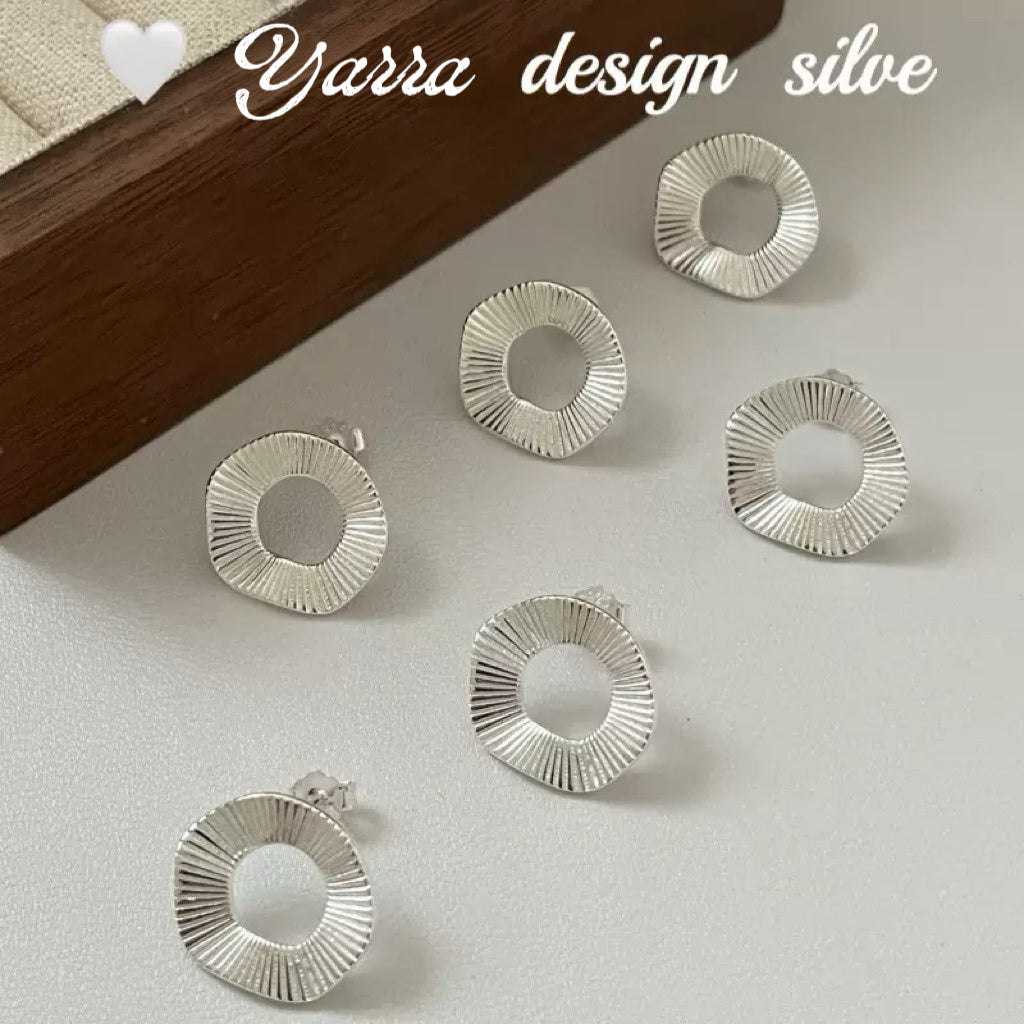 S925 Sterling Silver Hollow Circle & Vertical Stripe Stud Earrings