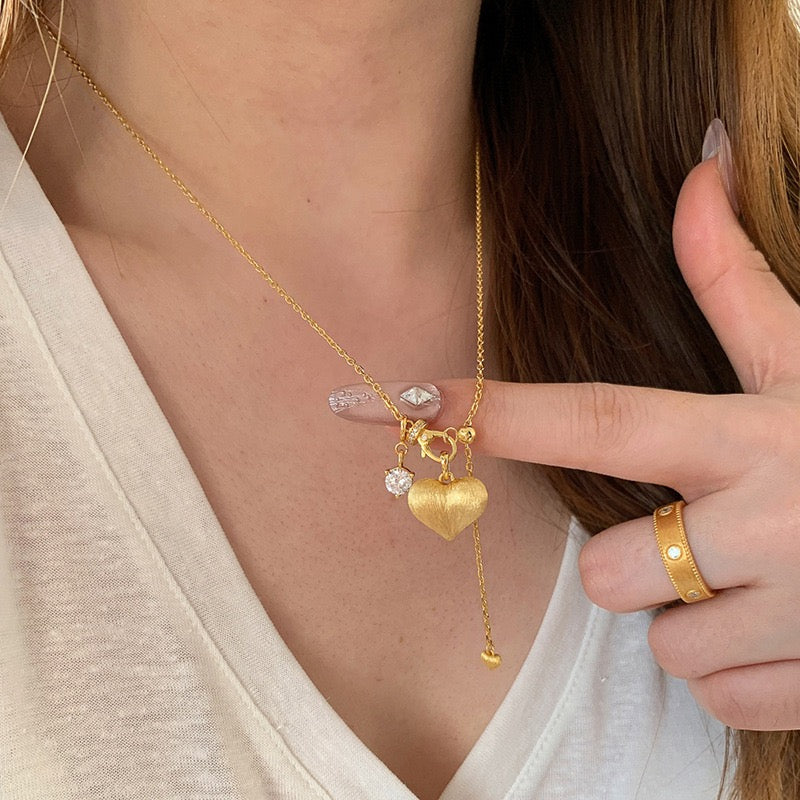 French Retro Brushed Heart Pendant Necklace