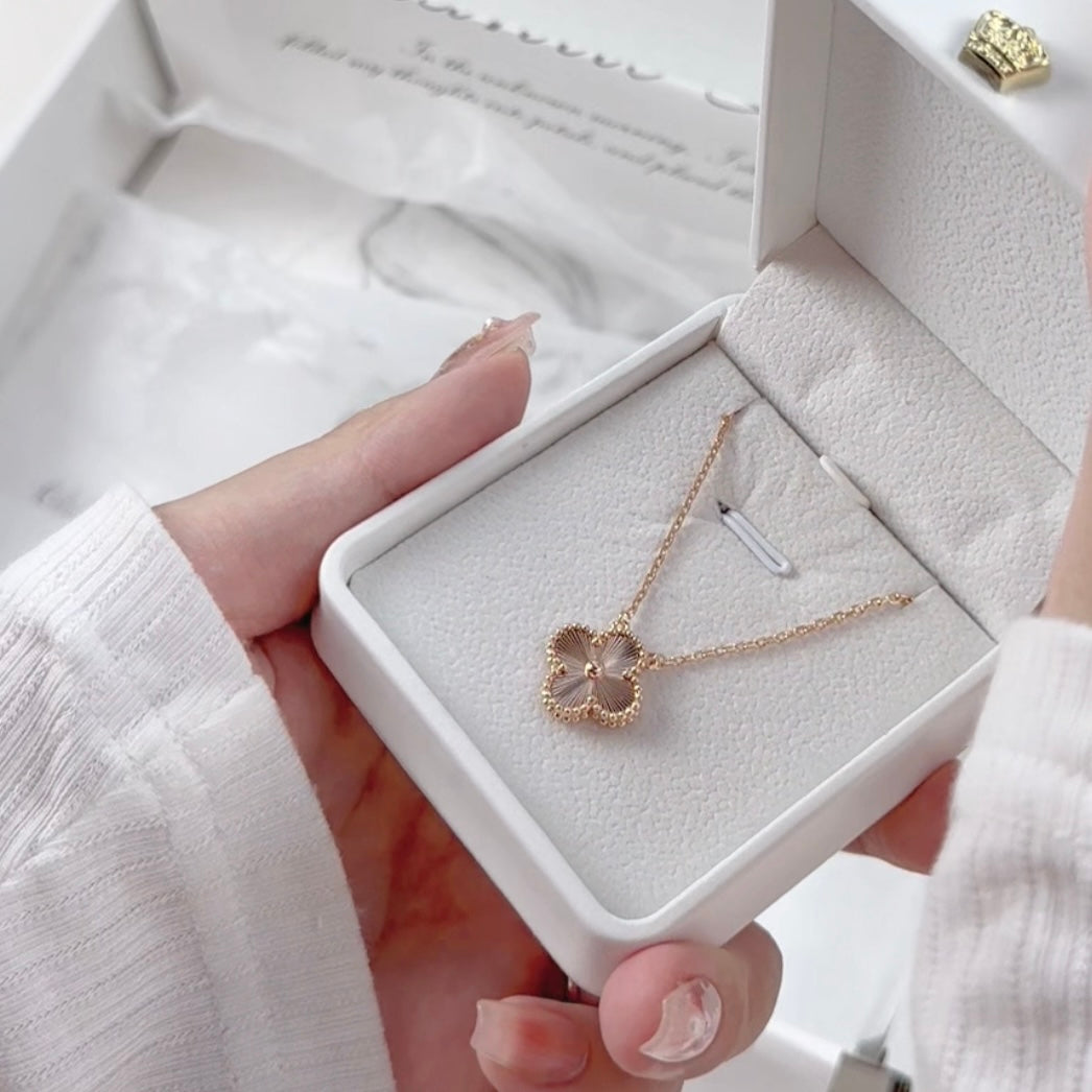 【Premium Quality】Laser Clover Necklace