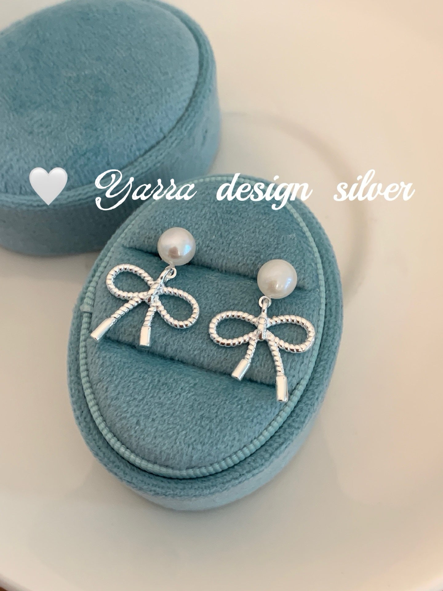 Bow & Pearl Stud Earrings